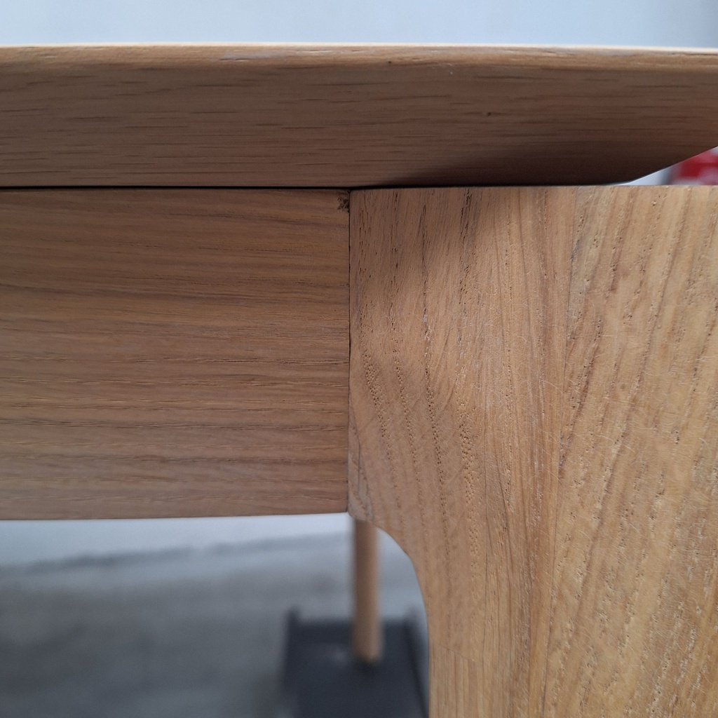 Bok dining table