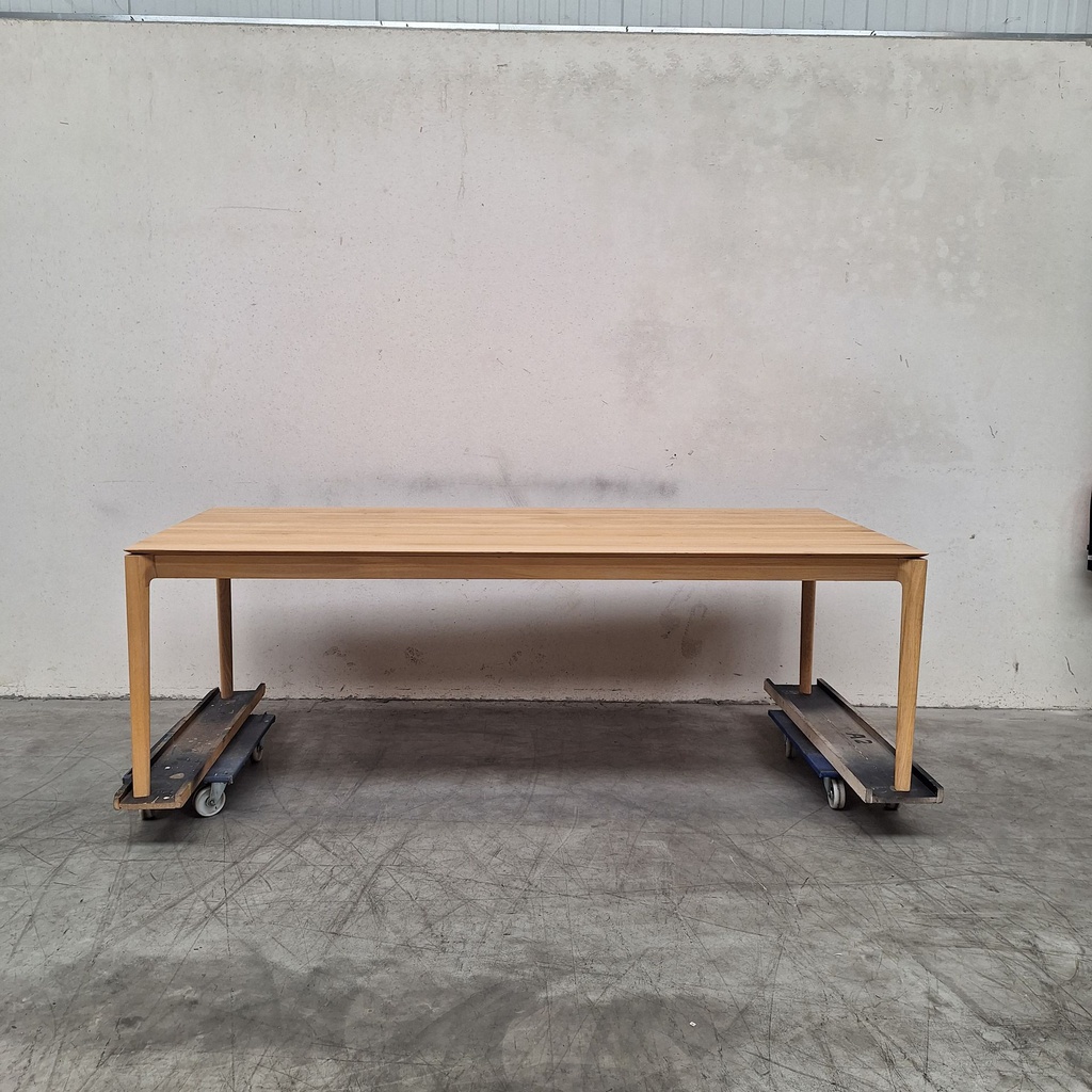 Bok dining table