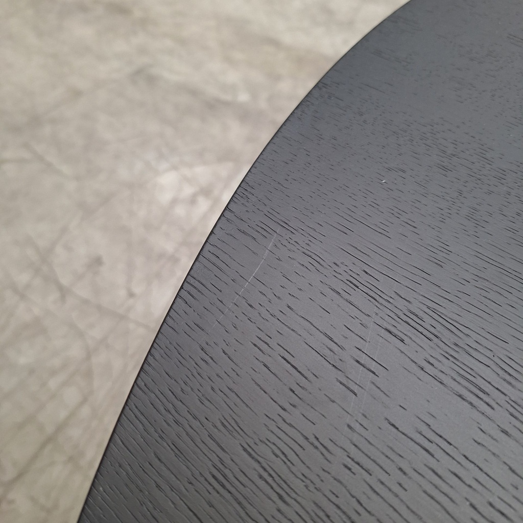 Bok round extendable dining table