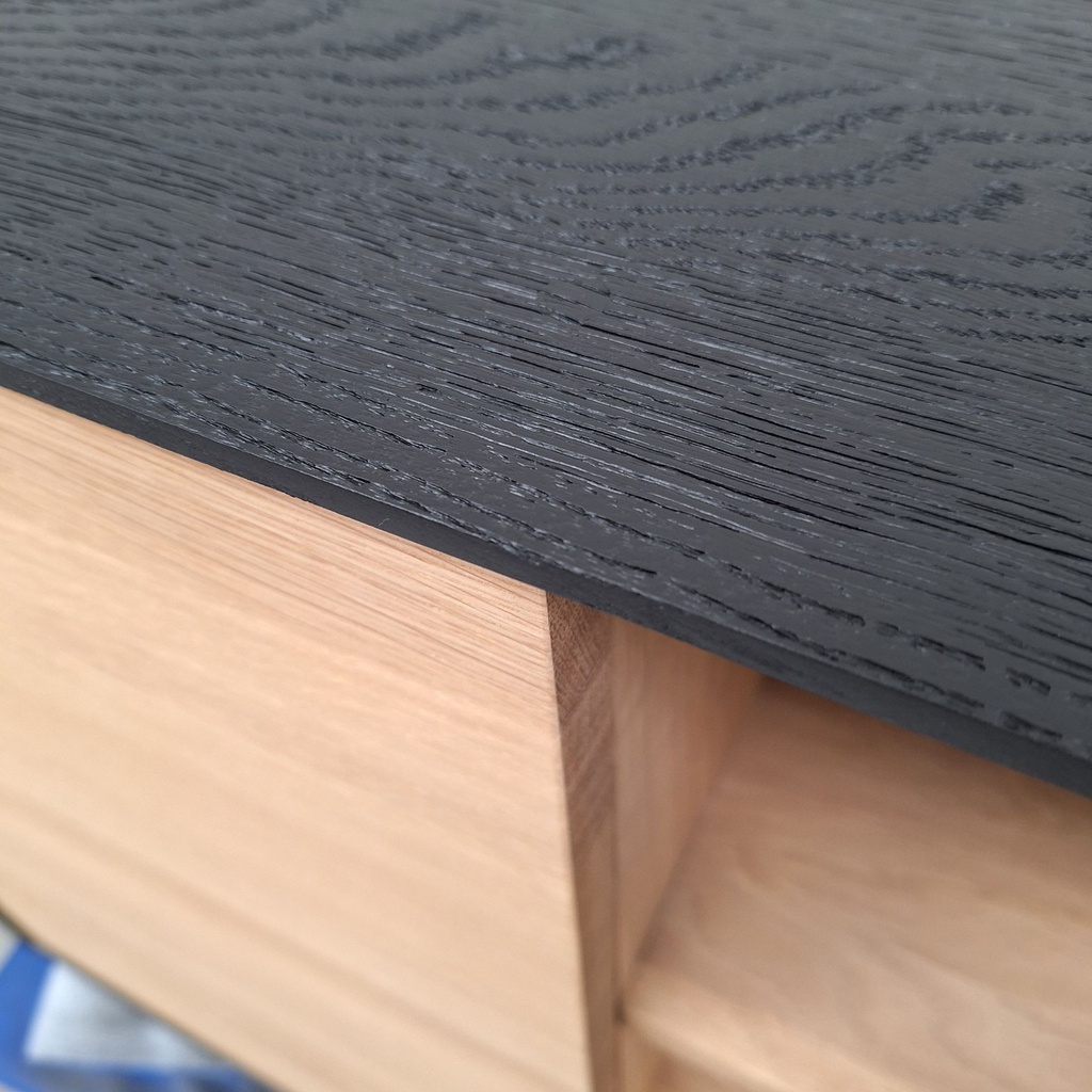 Blackbird sideboard