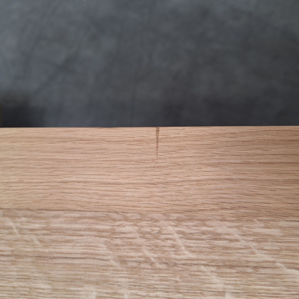 Bok dining table