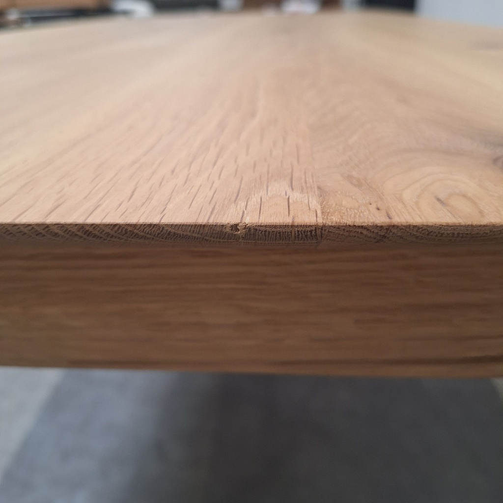 Bok dining table