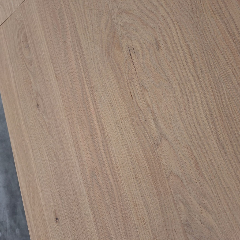 Bok extendable dining table