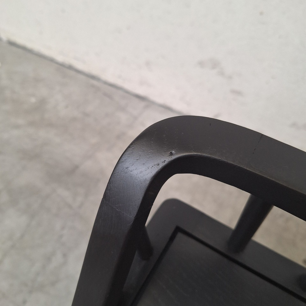 Spindle bench
