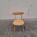 Eye dining chair