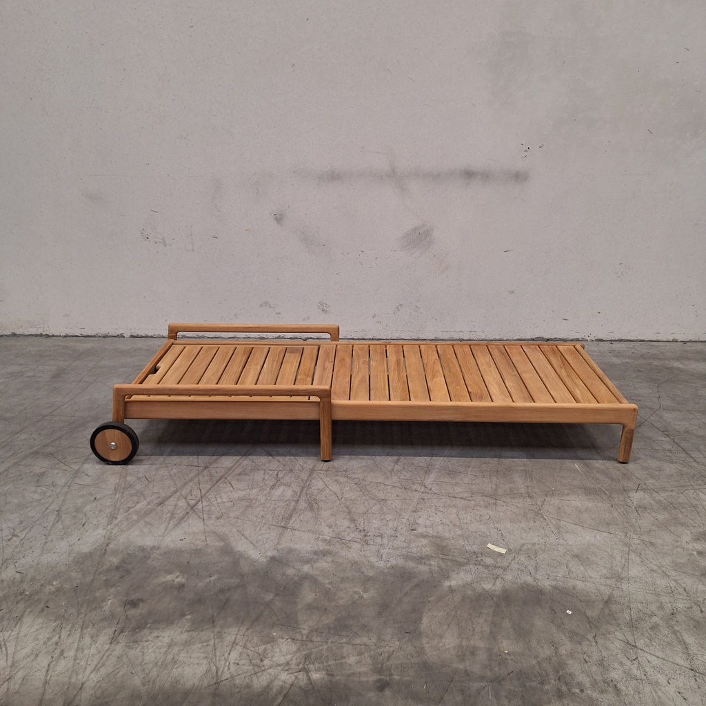 Jack outdoor adjustable lounger frame