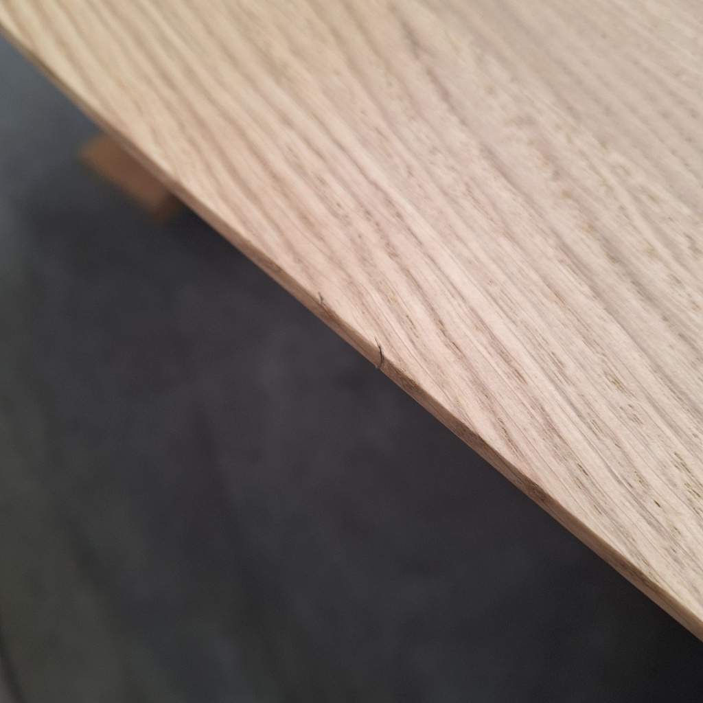 Mikado dining table