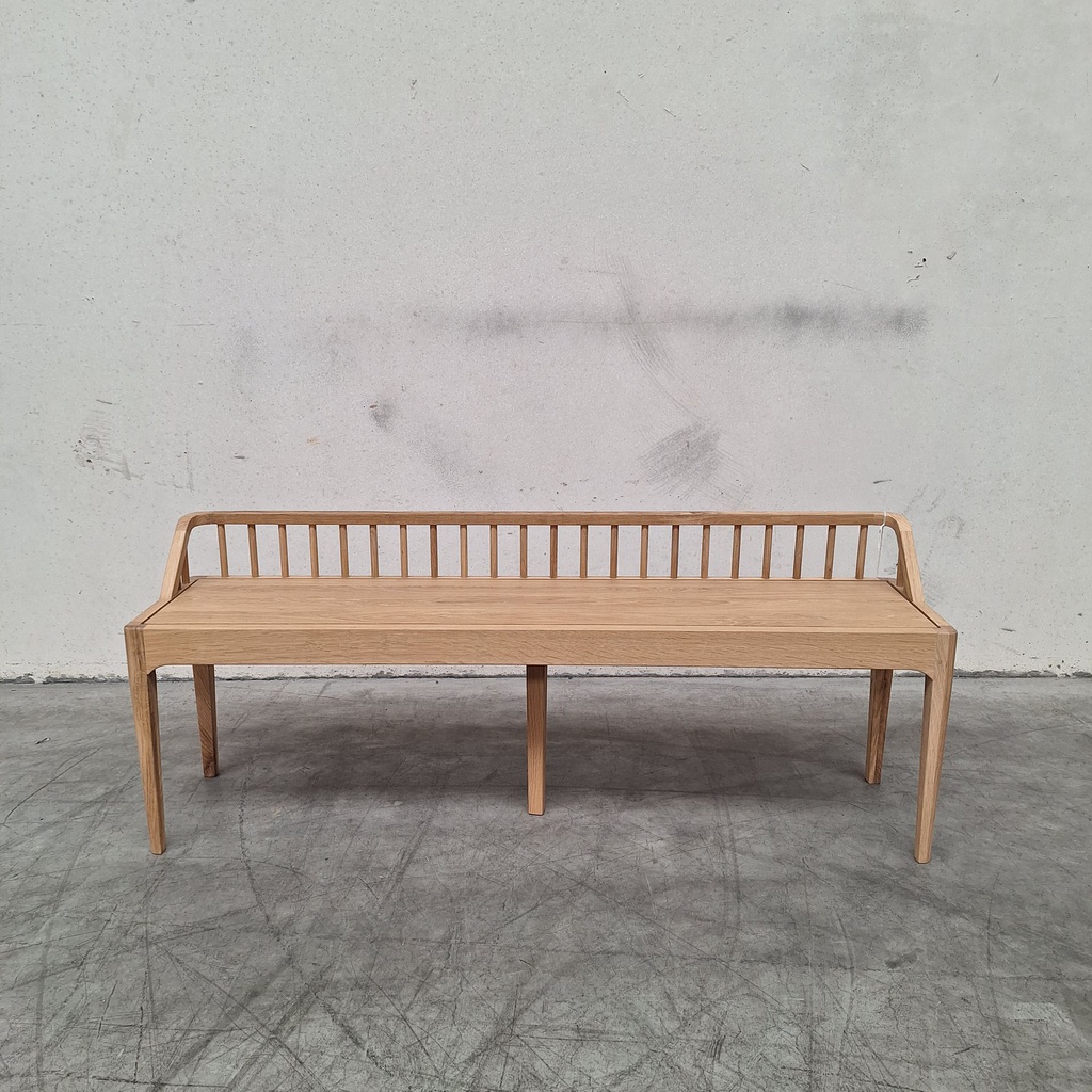 Spindle bench