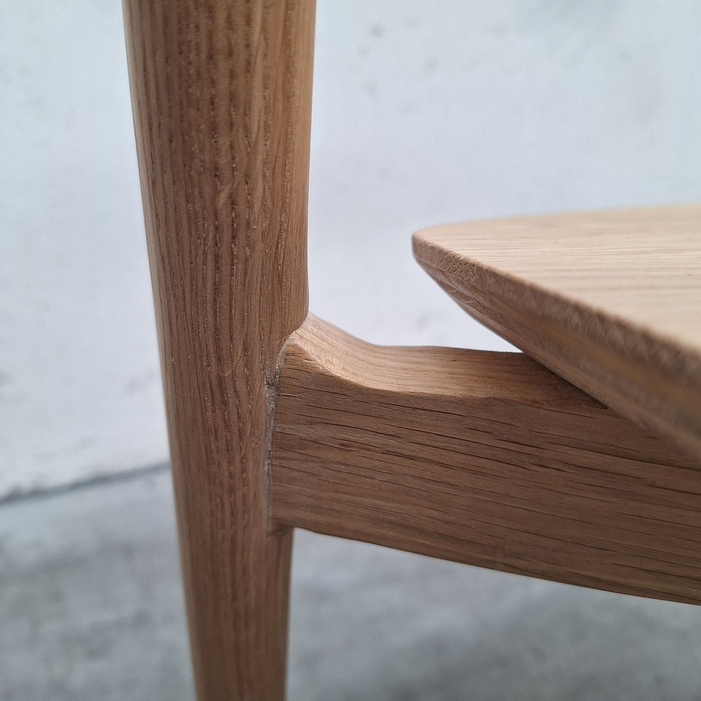 Bok dining chair