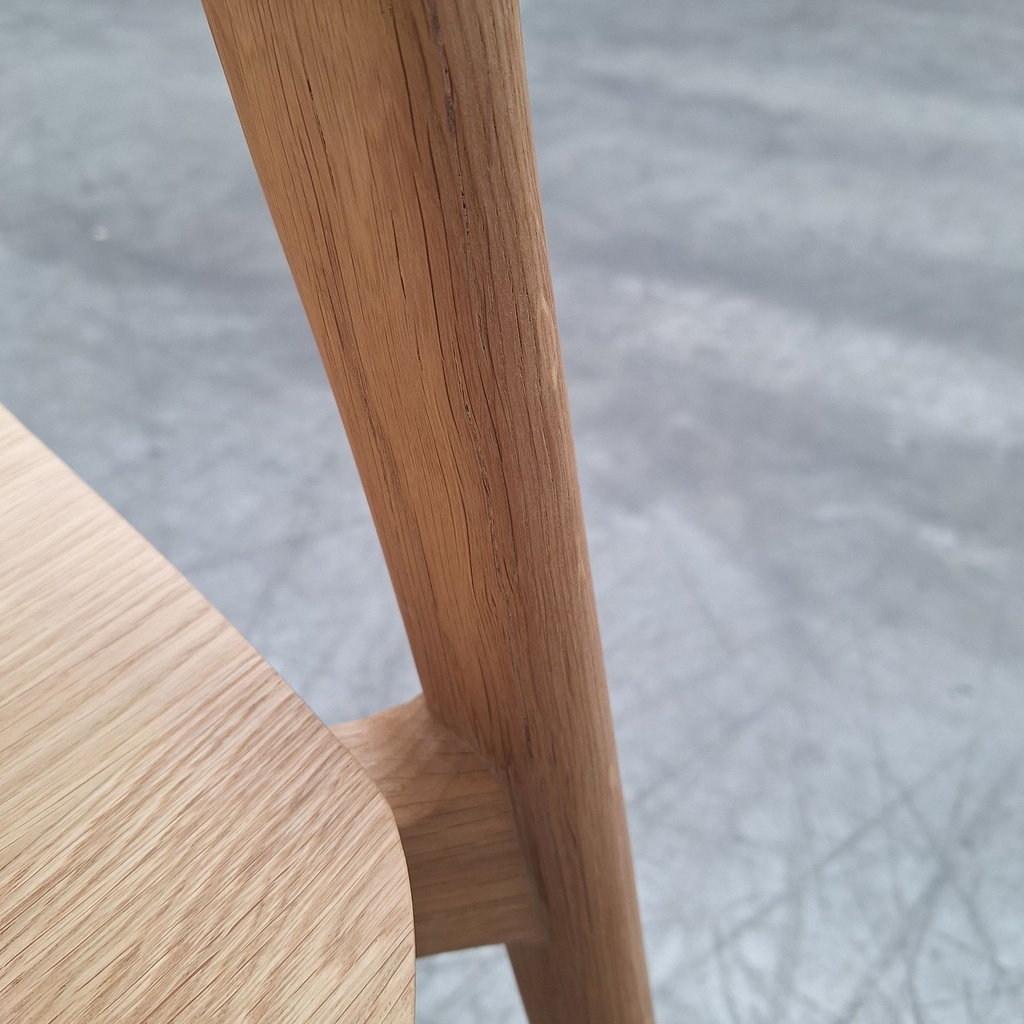 Bok dining chair