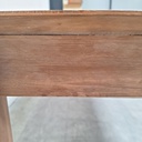 Slice extendable dining table