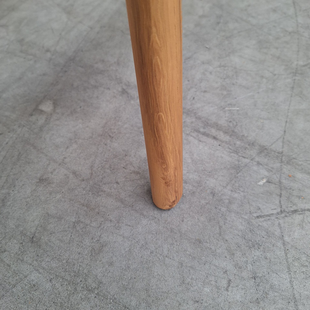Osso bar stool