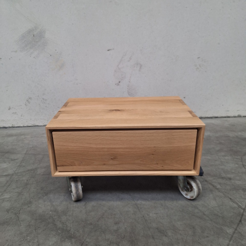 Nordic II hanging bedside table