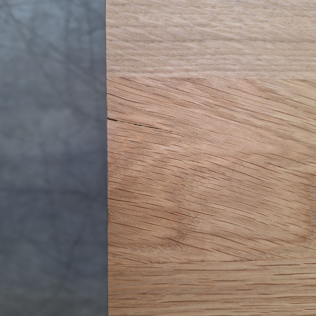 Bok dining table