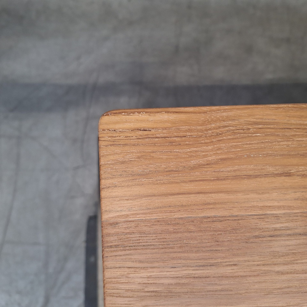 Bok dining table
