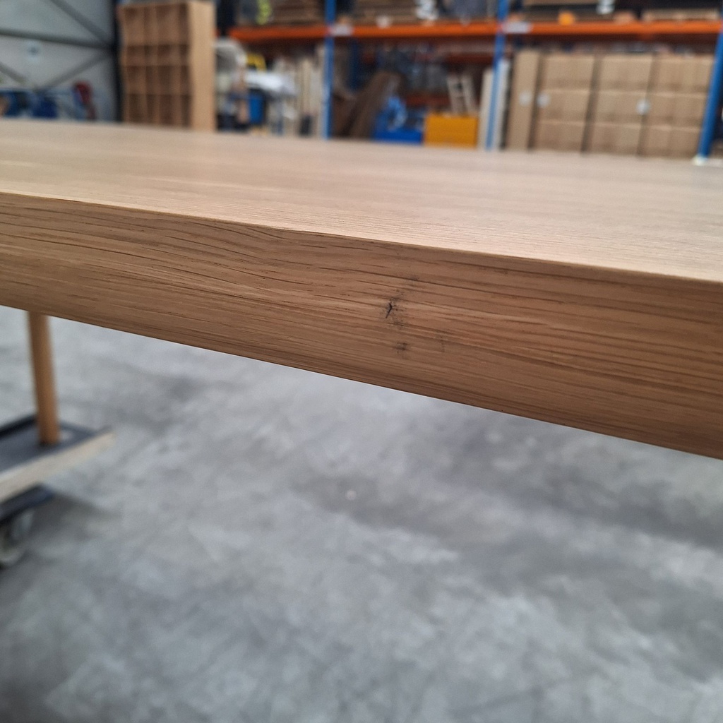 Air dining table