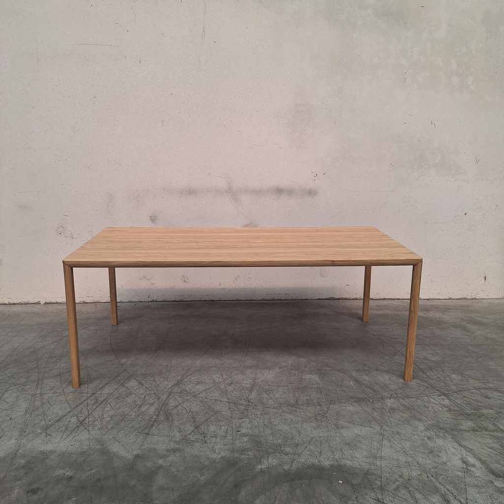 Air dining table