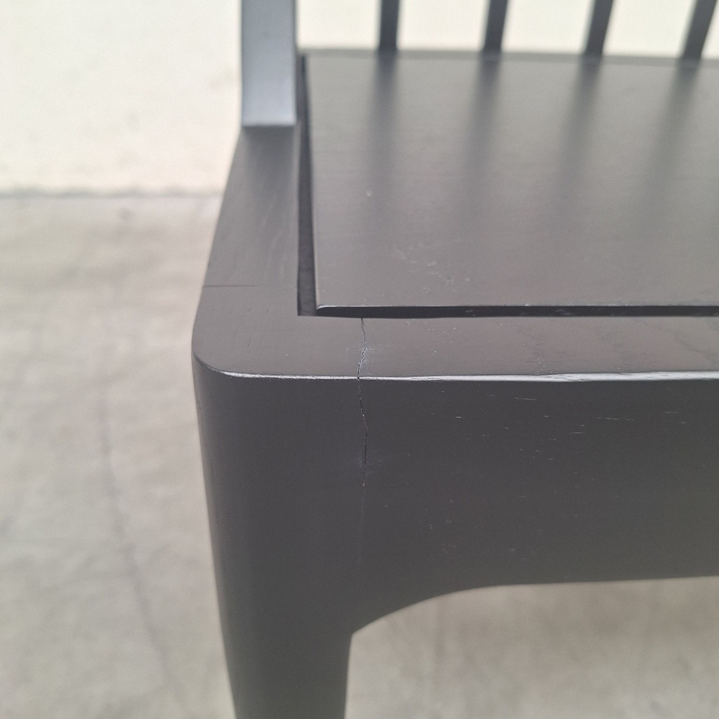 Spindle bench