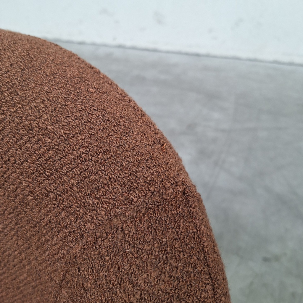 Barrow lounge chair