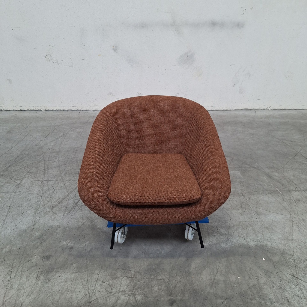 Barrow lounge chair