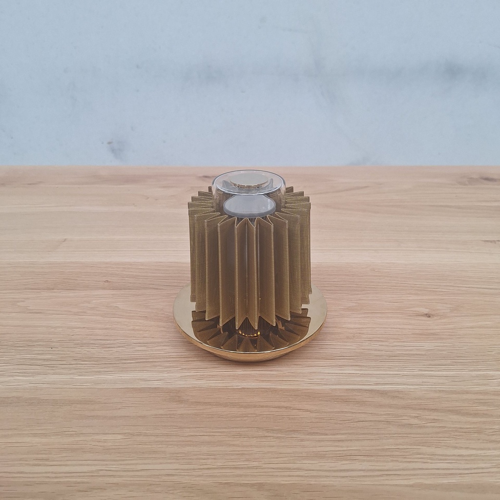In The Sun table lamp