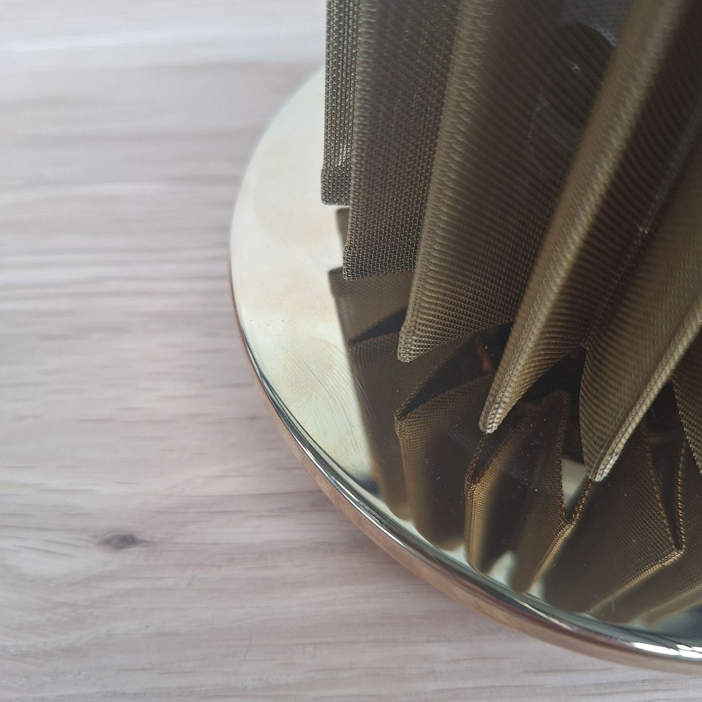 In The Sun table lamp