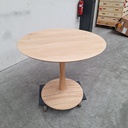 Torsion dining table