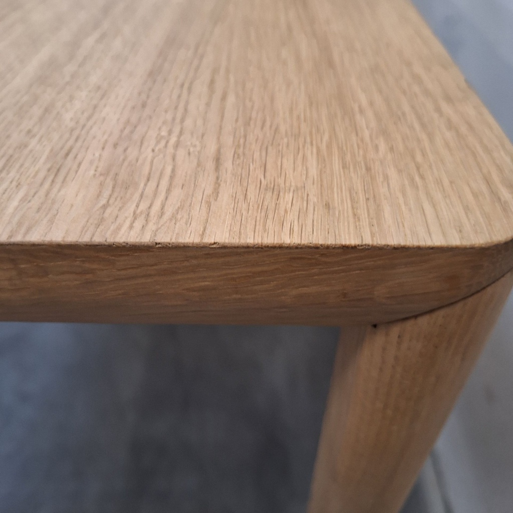 Air dining table