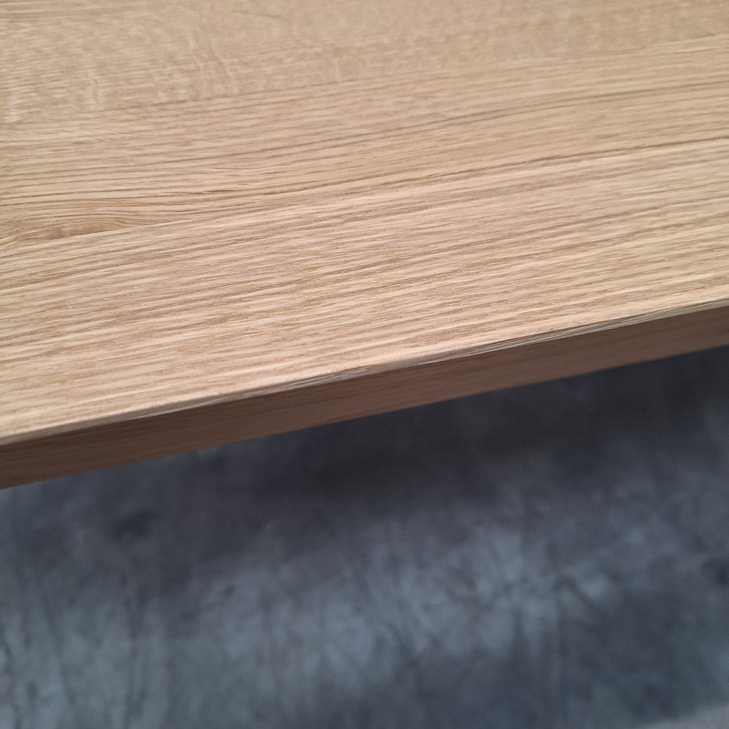 Bok dining table