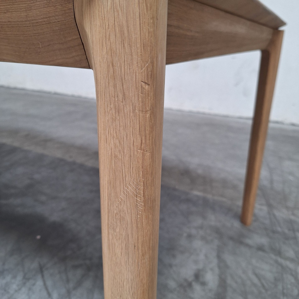 Bok dining table