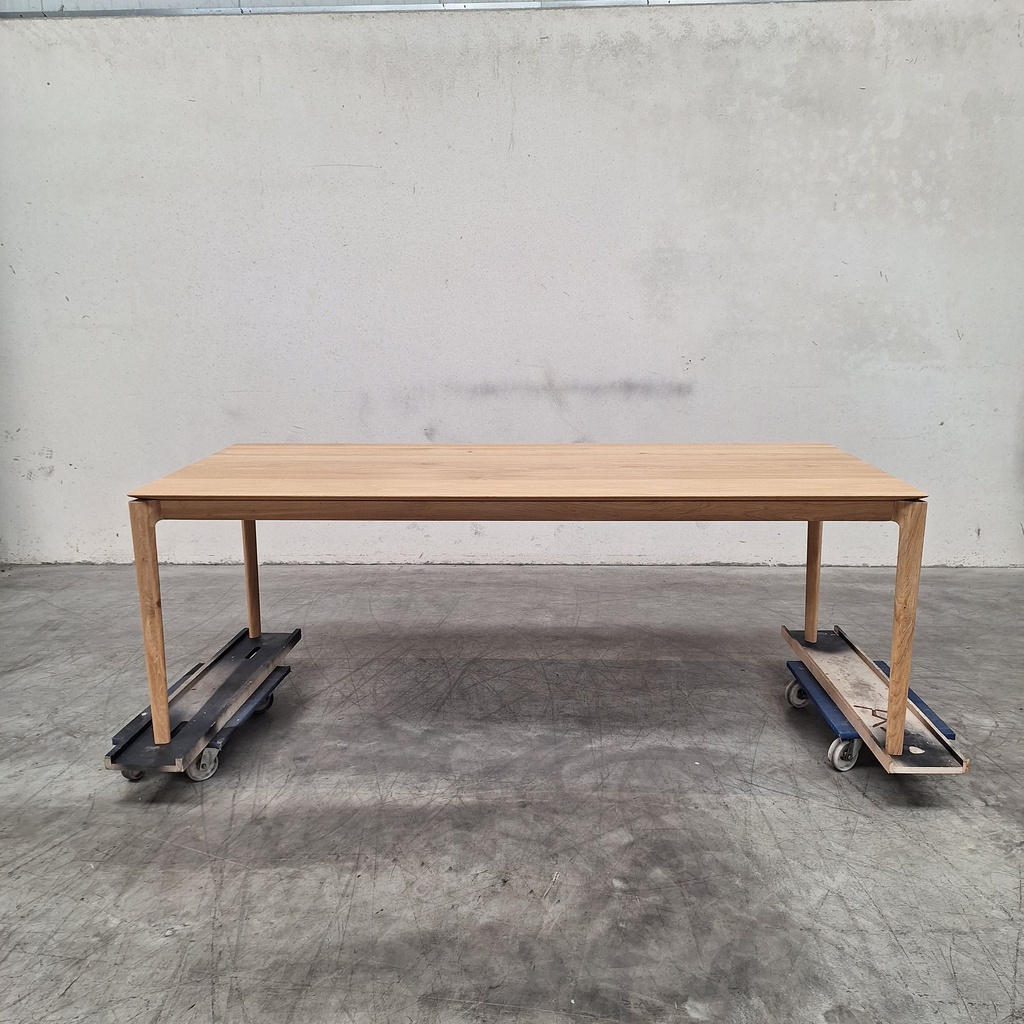 Bok dining table