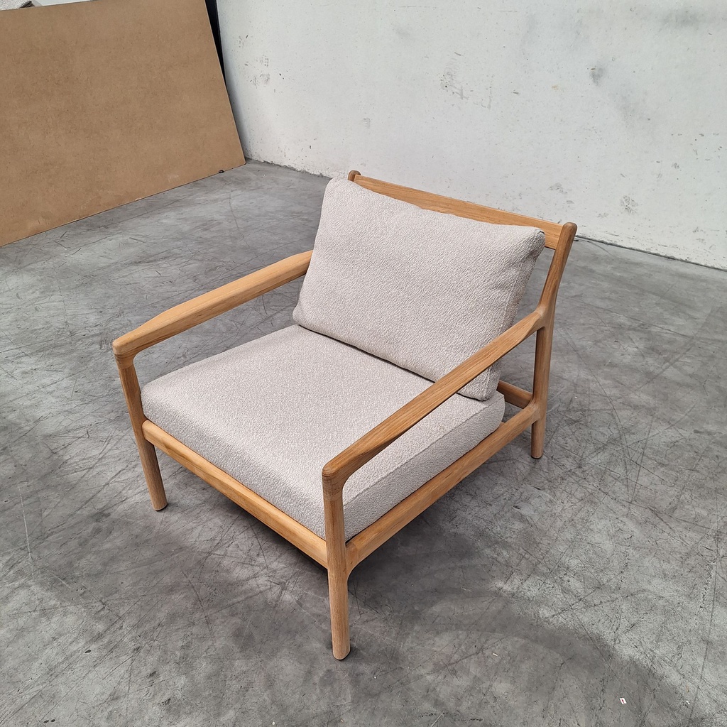 Teak Jack outdoor lounge chair with cushion