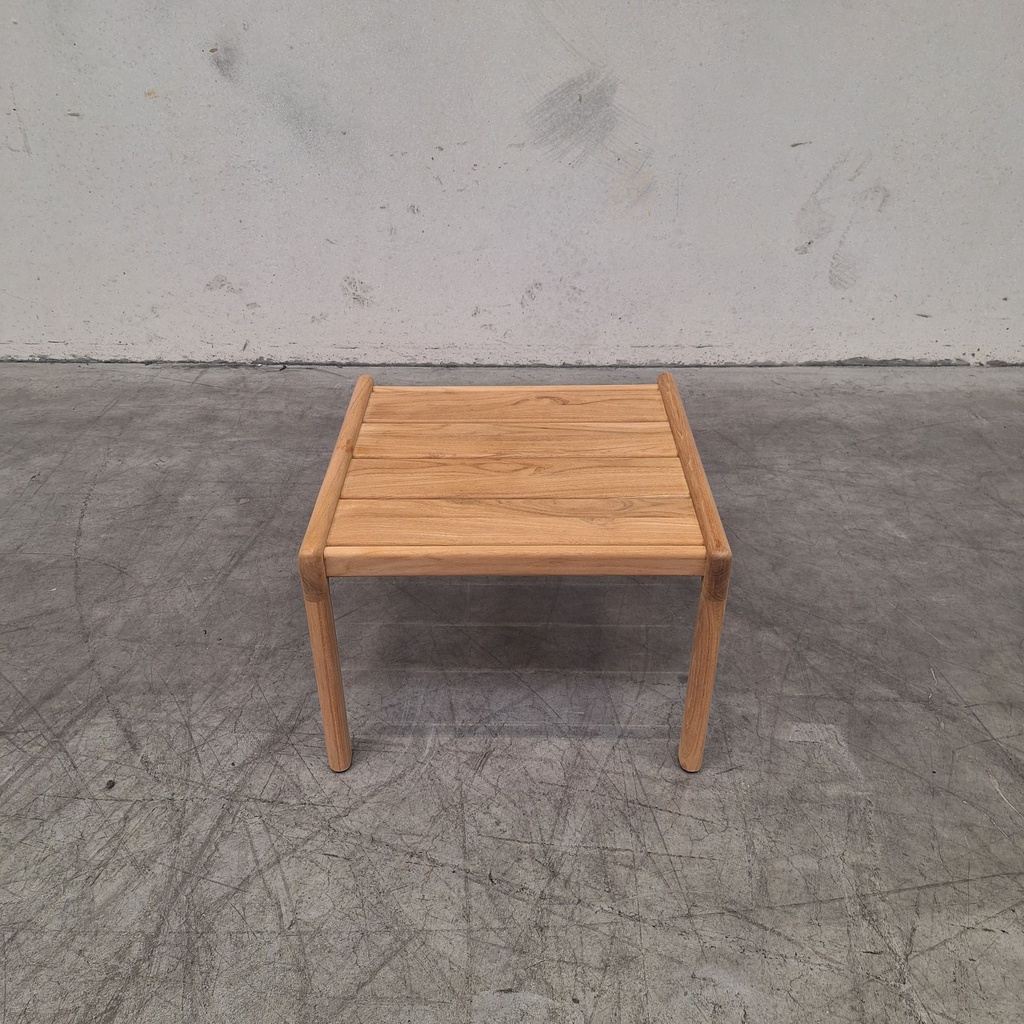 Jack outdoor side table
