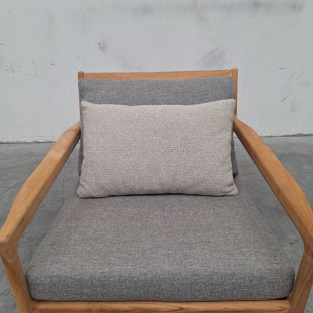 Boucle outdoor cushion