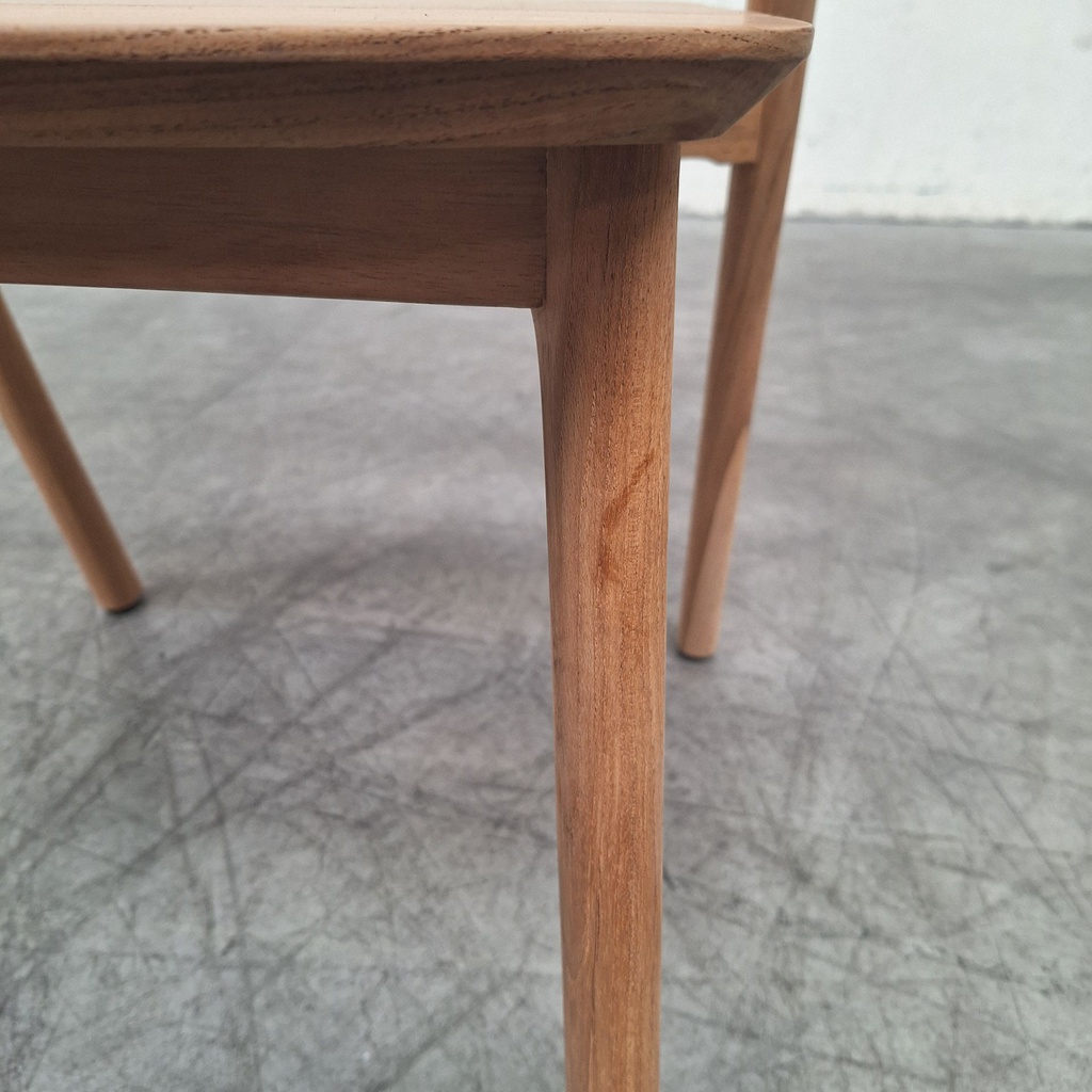 Bok outdoor dining chair with cushion