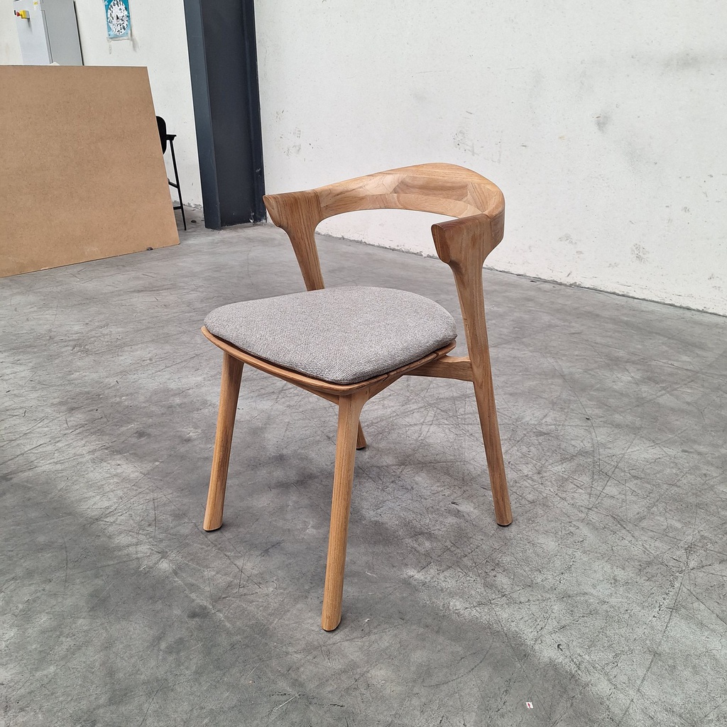 Bok outdoor dining chair with cushion