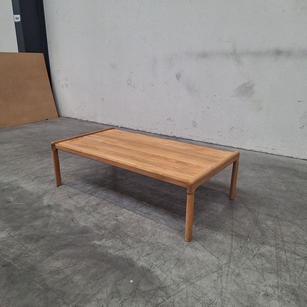Jack outdoor coffee table