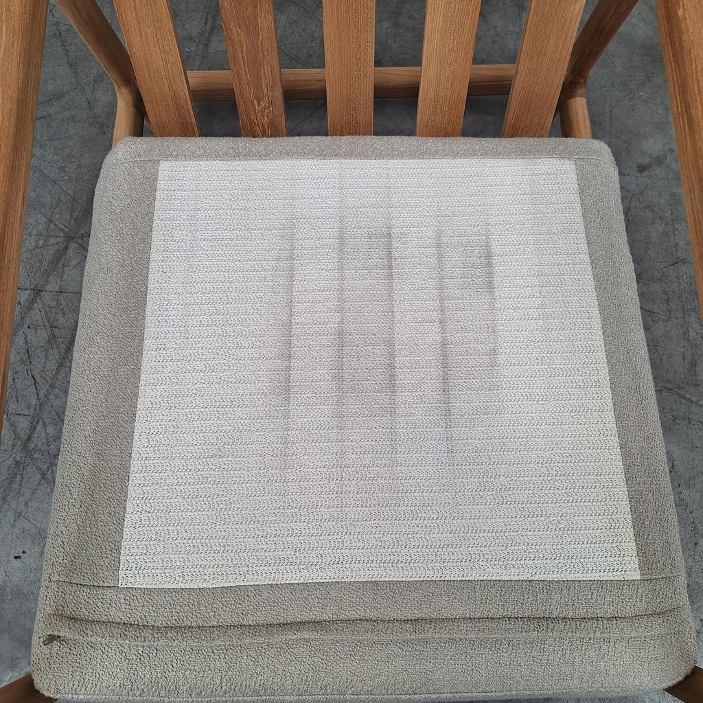 Jack outdoor lounge chair with cushion