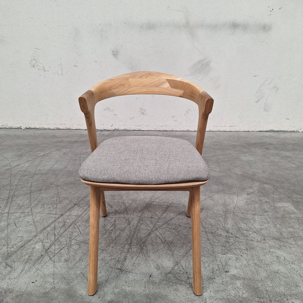 Bok outdoor dining chair with cushion