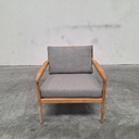 Jack outdoor lounge chair with cushion