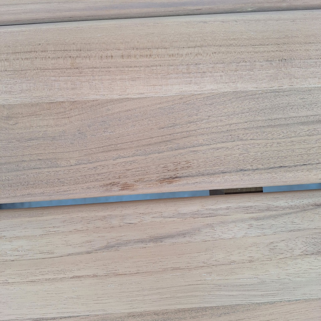 Jack outdoor dining table