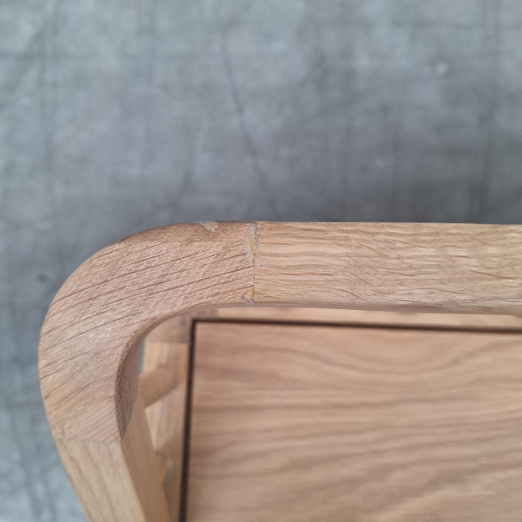 Spindle bench