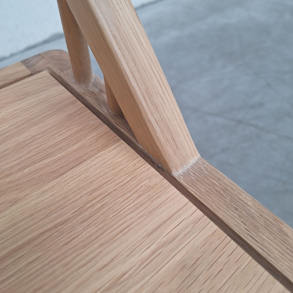 Spindle bench