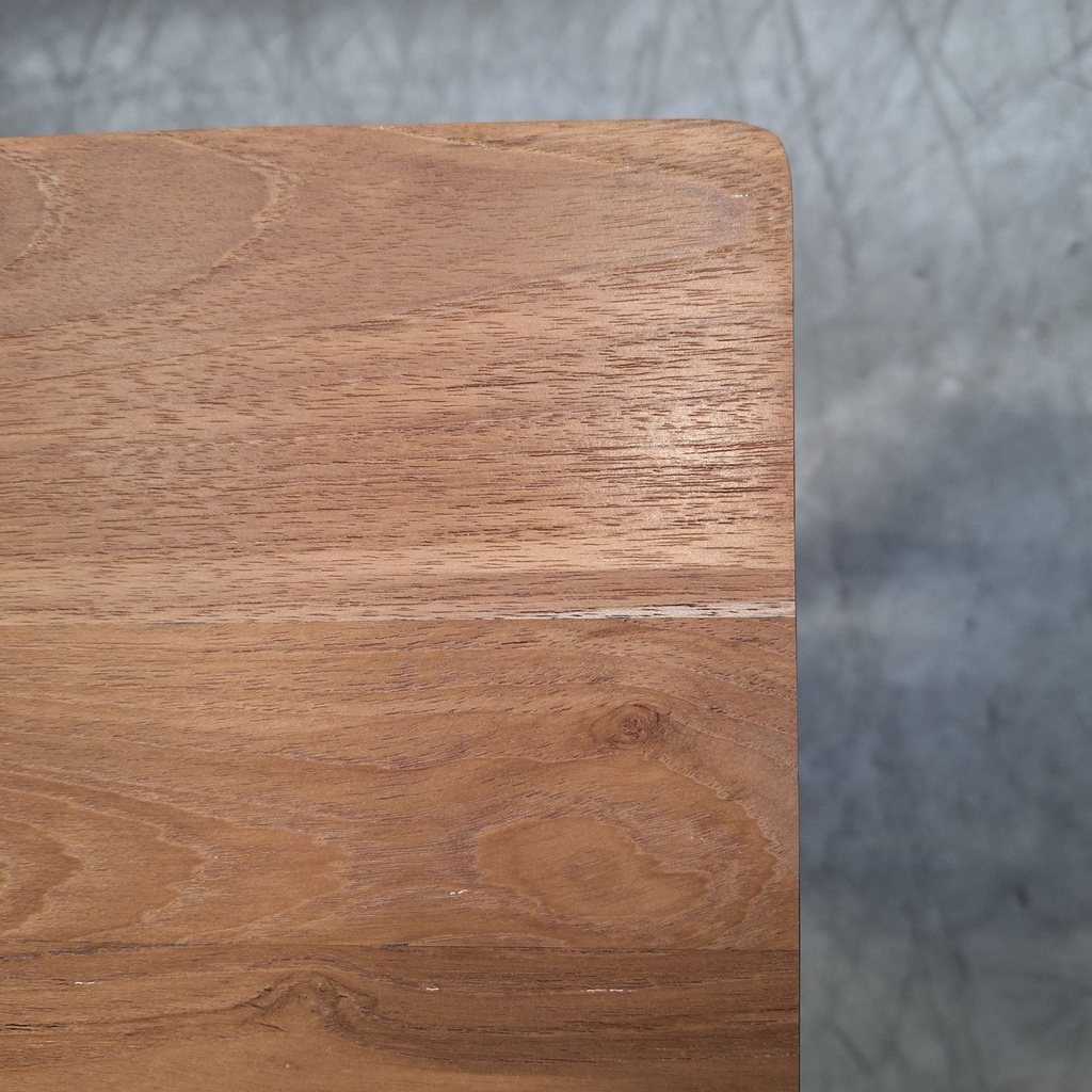 Bok dining table