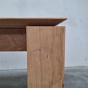 Slice extendable dining table