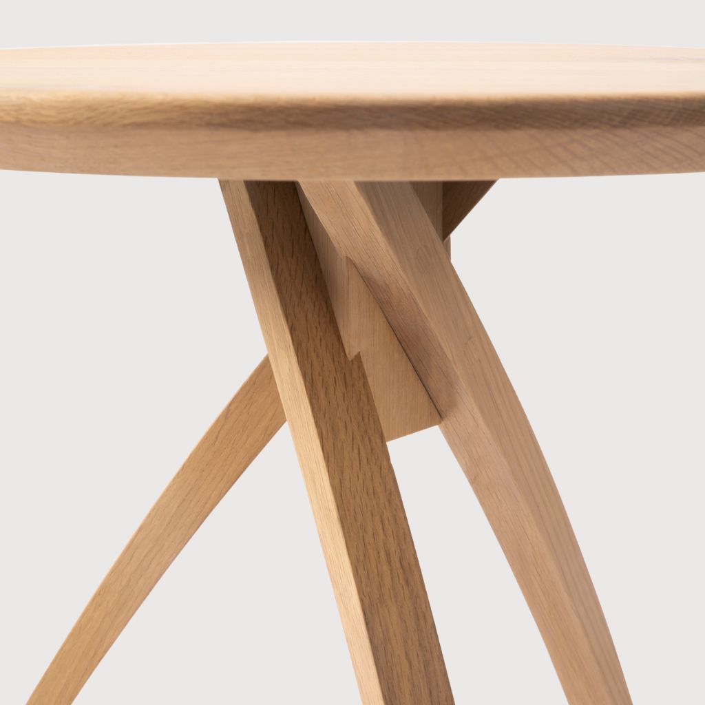 Twist side table