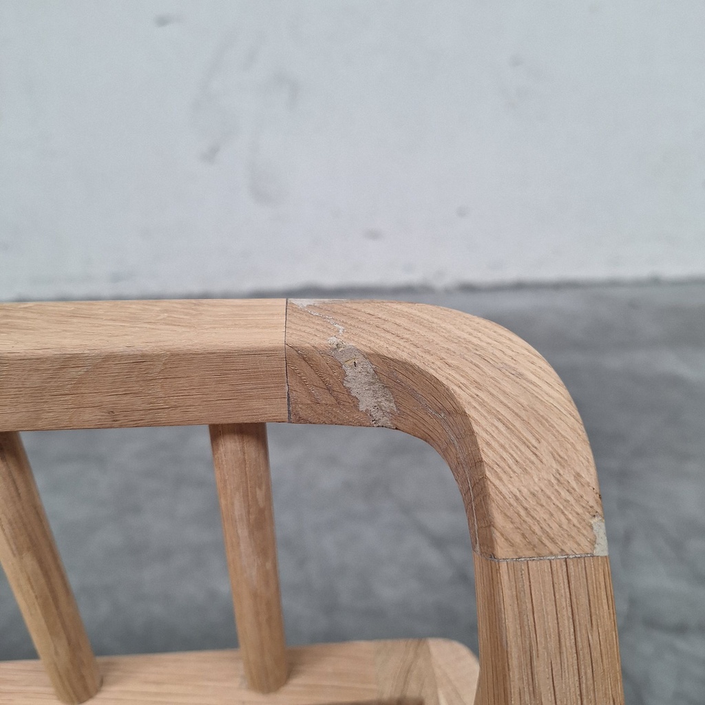 Spindle bench
