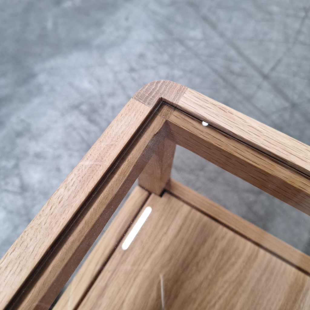 Spindle bedside table