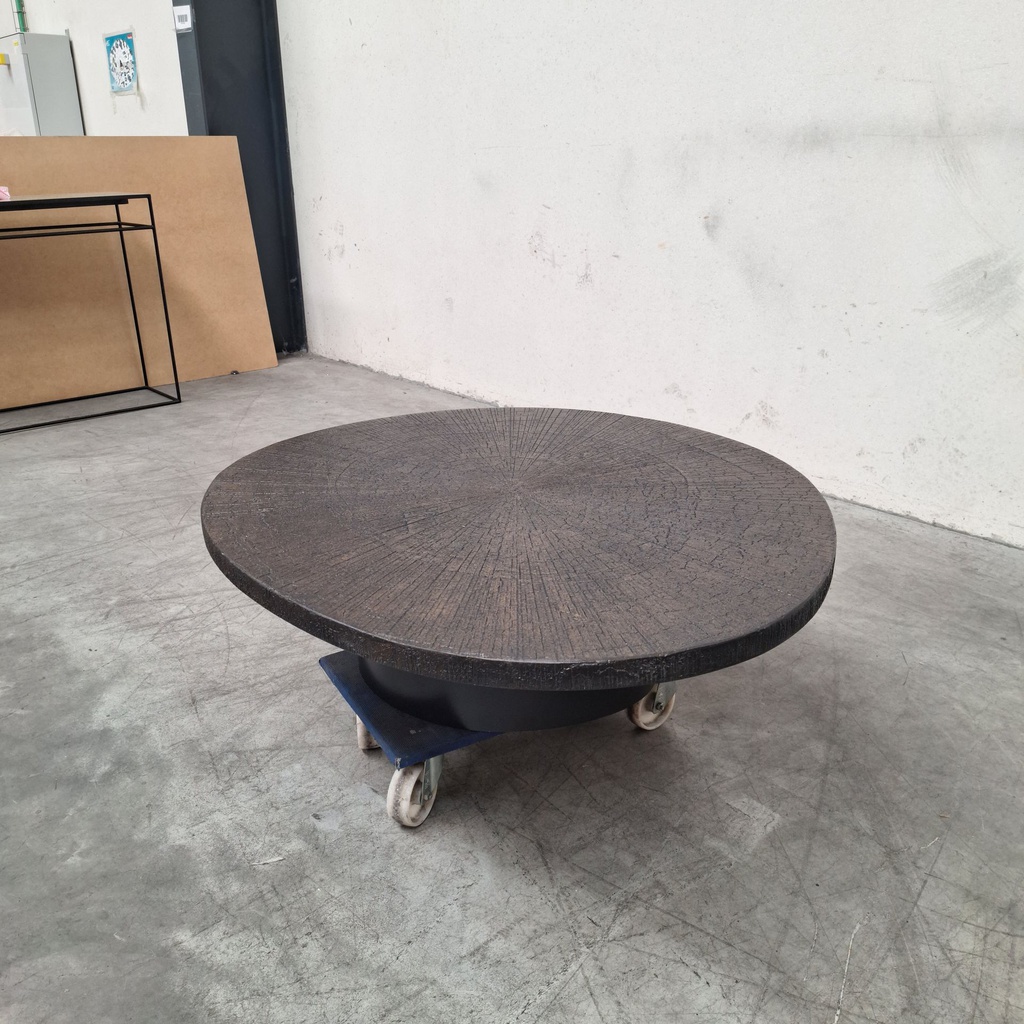 Slice coffee table