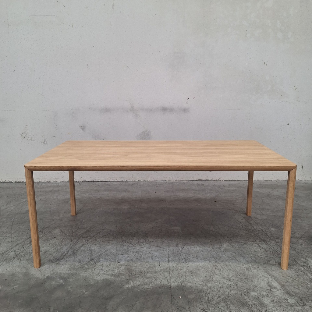 Air dining table